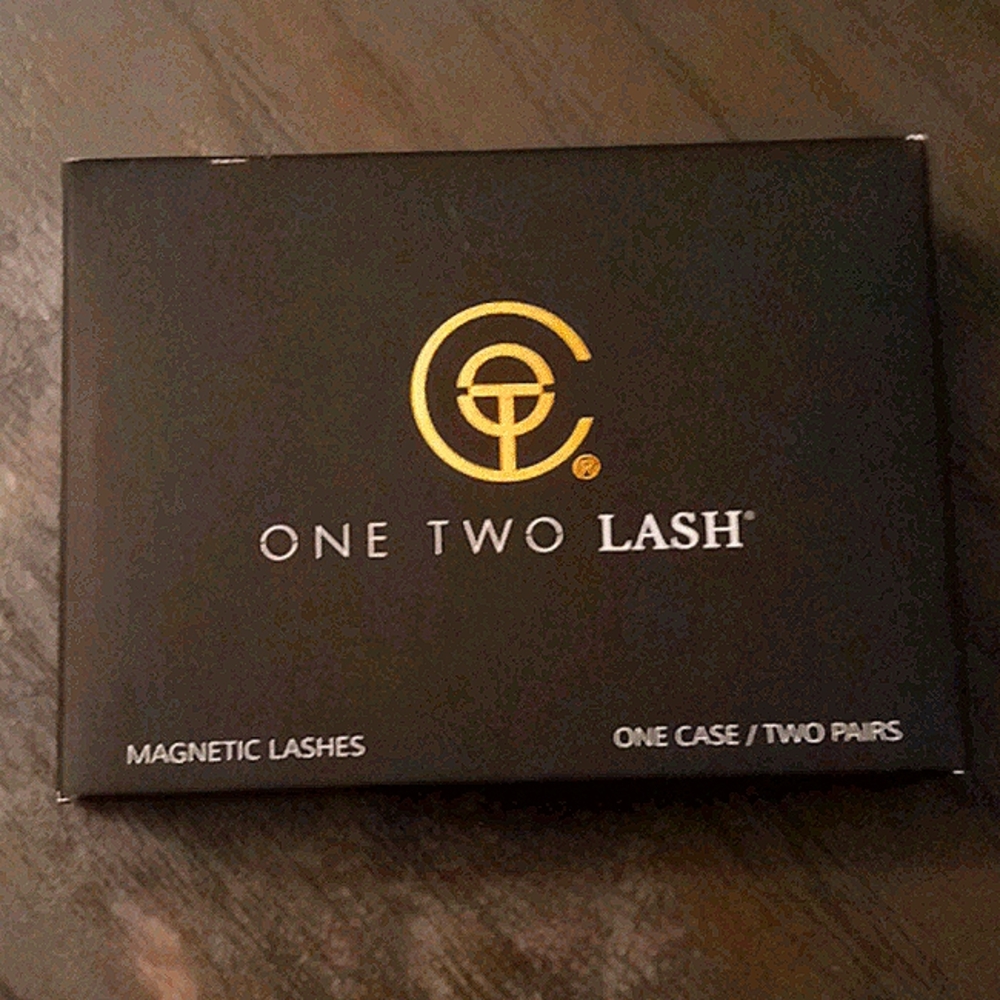 Magnetic lashes